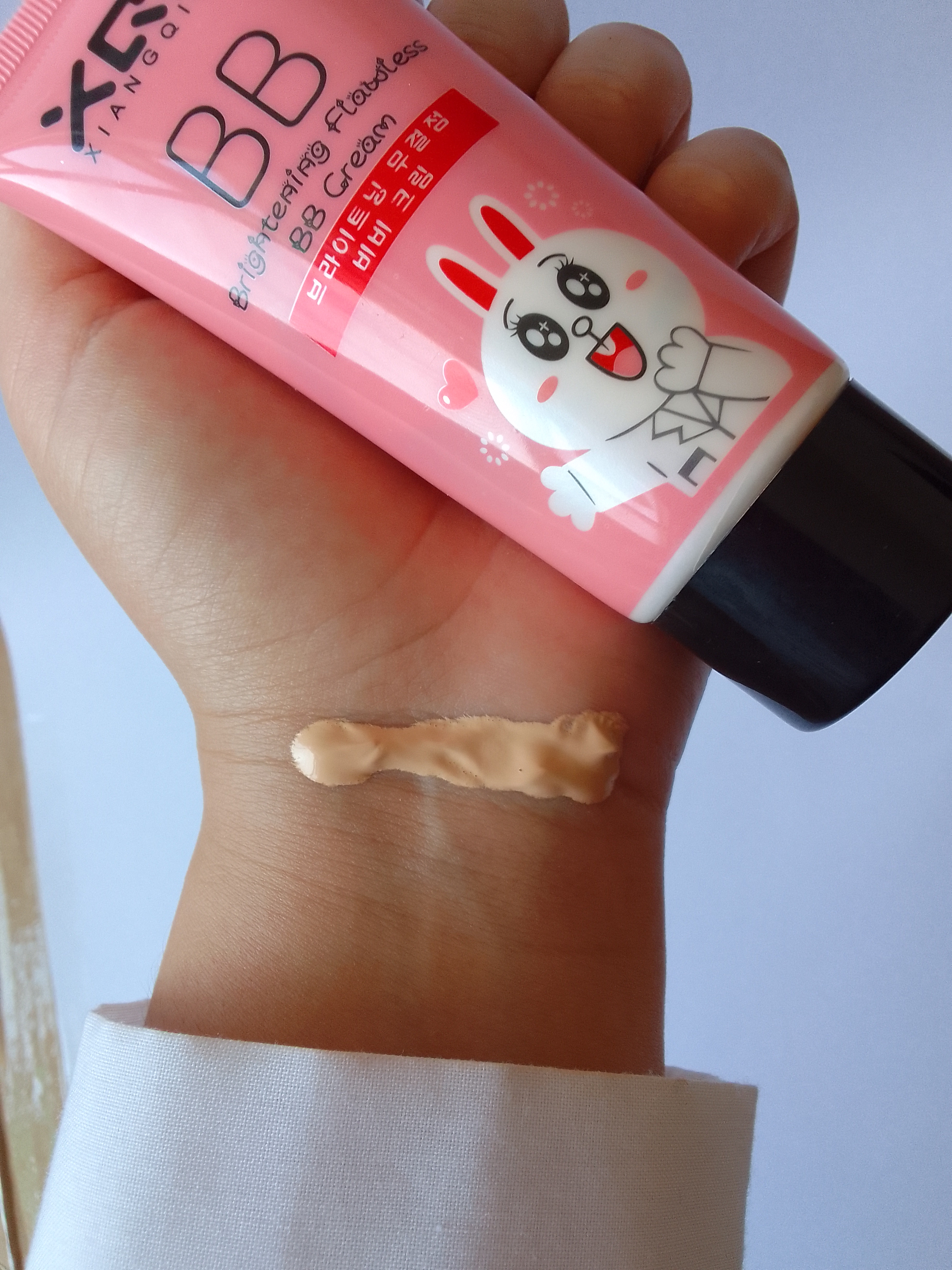 بی بی کرم با پوشش سبک و طبیعی _مناسب استفاده روزانه