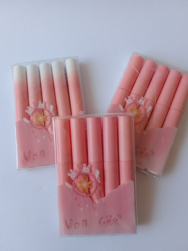 بافت مات و مخملی