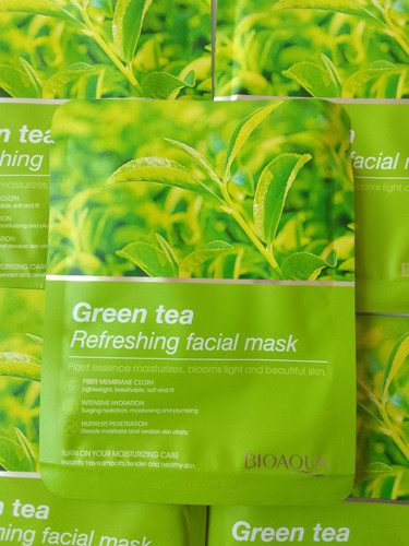 ماسک ورقه ای چای سبز مناسب پوست چرب