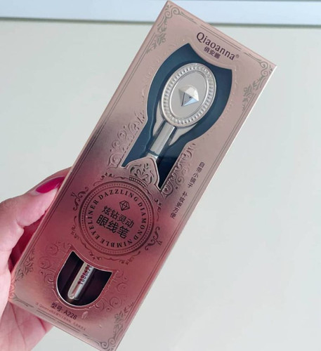 خط چشم ماژیکی